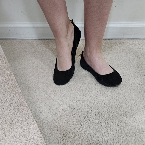 NEW Kate Spade Black Crushed Velvet Ballet Shoes - In Box with Bag. Size 6.5! - Picture 6 of 8
